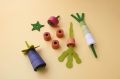WT012U_LET_THEM_GROW_VEGGIES_HD_5.jpg